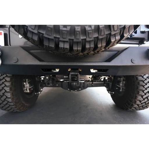 Dv8 offroad rear bumper for jeep wrangler with hitch