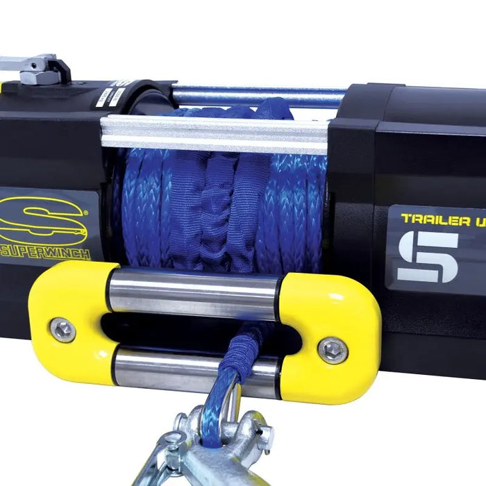 Superwinch S5500 Winch with Synthetic Rope - Close-up View