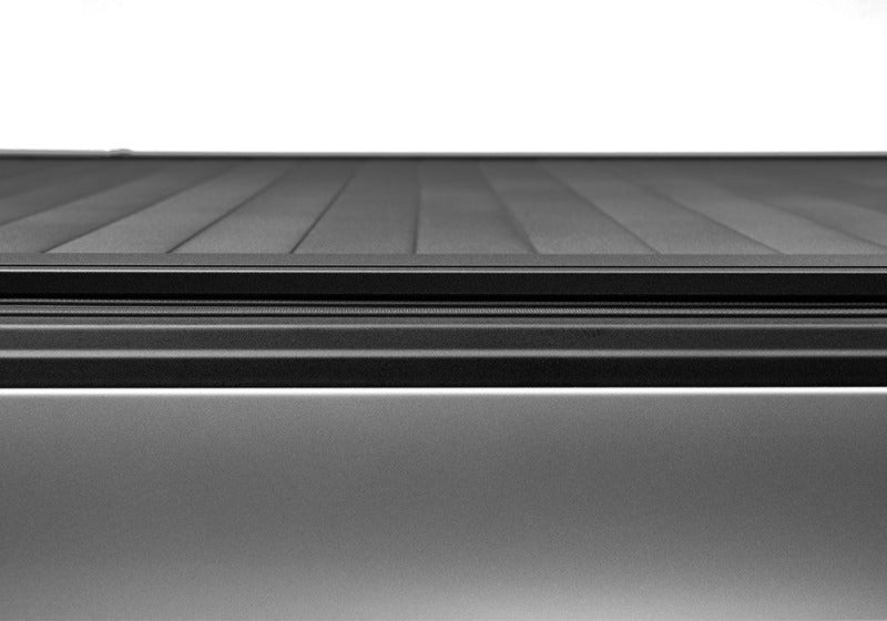 Retrax 19-26 Chev/GMC Silverado/Sierra 1500 5.8ft Bed (No Side Boxes) RetraxPRO EZ-Off FRC-4000