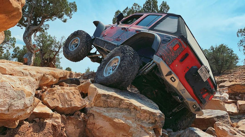 JL Aluminum Rear Bumper - Featherweight Series
