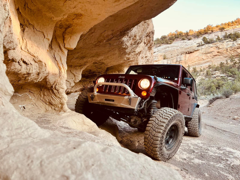JK Aluminum Front Bumper — Featherweight Series