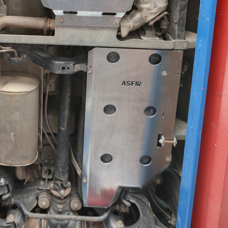 Nissan Pathfinder Fuel Tank Skid Plate