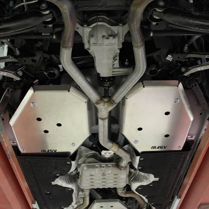 Jeep Grand Cherokee WL Fuel Tank Skid Plate