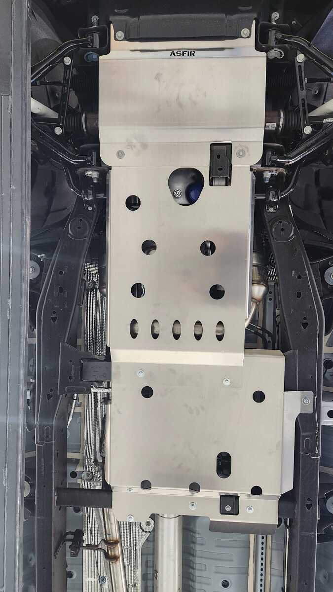 Silverado & Sierra 1500 Engine Skid Plate - Crew Cab