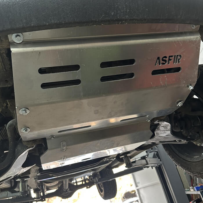Mitsubishi Hunter Front Skid Plate