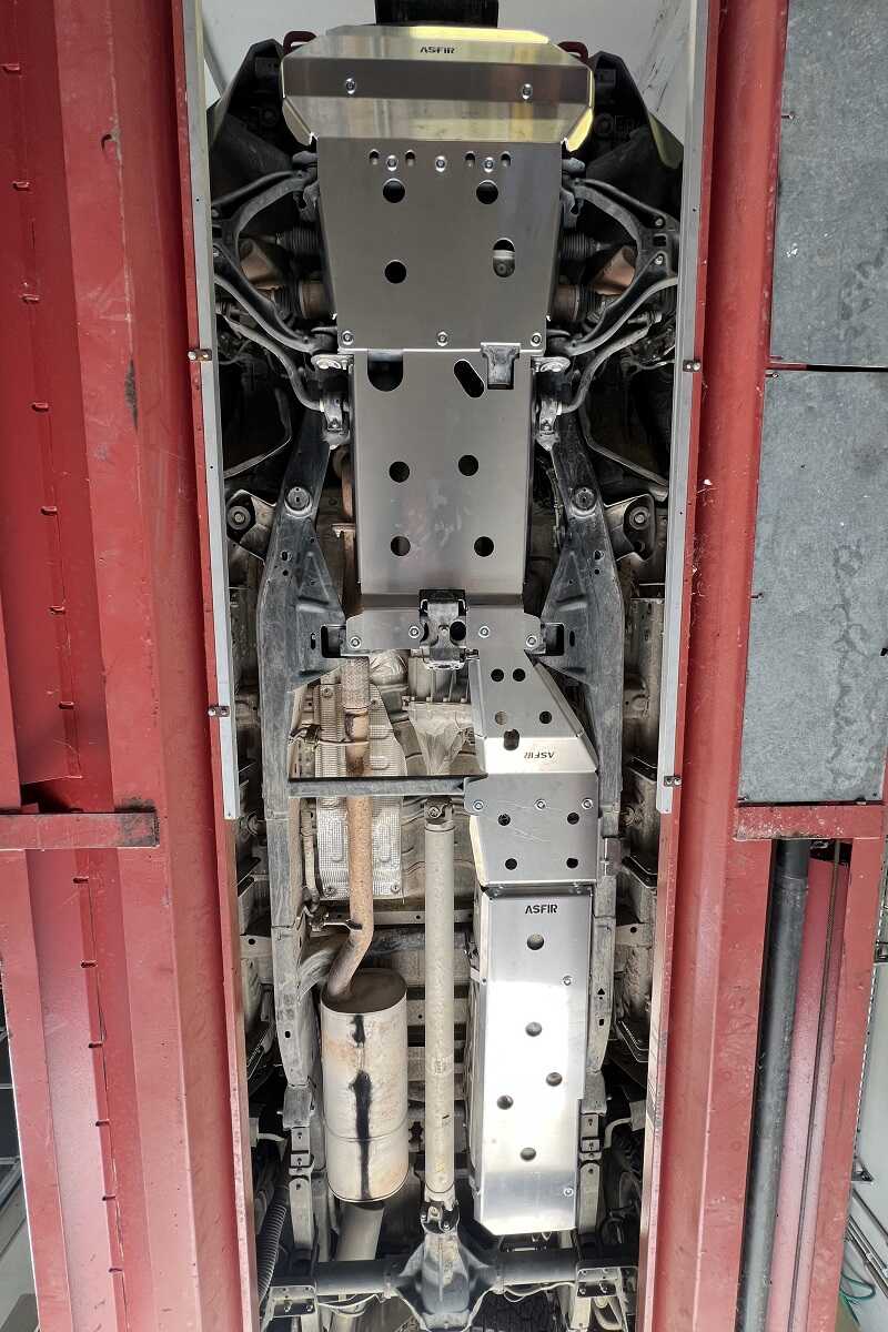 Chevrolet Colorado Transfer & Canister Skid Plate