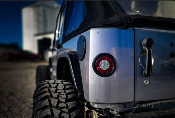 Steel Rear Corner Armor w/ Round Taillight Holes for Jeep JKU