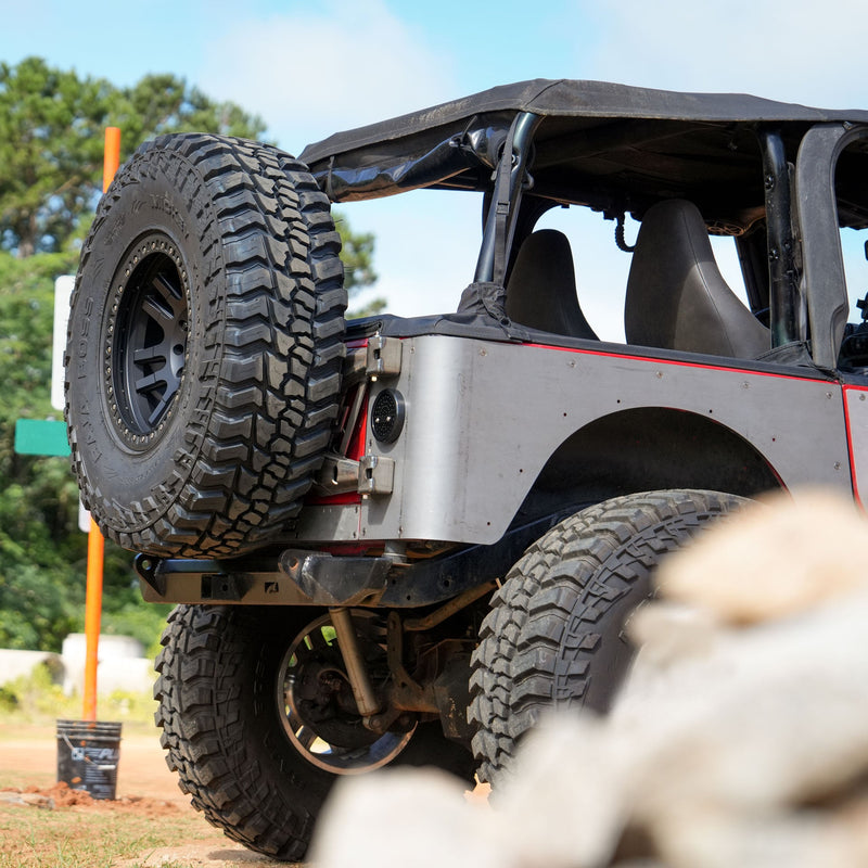 Body Mount Tire Carrier for Jeep YJ / TJ / LJ - 5 x 4.5