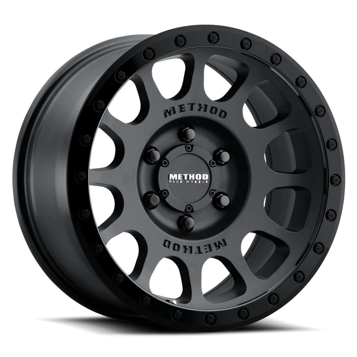 Method mr305 nv 17x8.5 0mm offset 5x150 matte-gloss black wheel with mo design