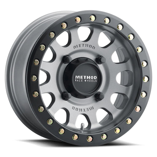 Method mr401 utv beadlock 15x6 titanium wheel - matte black ring