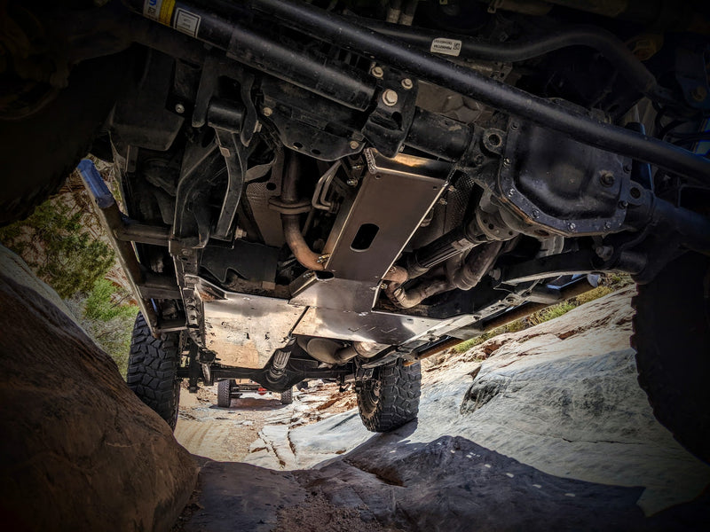JT Gladiator Aluminum Belly Skid System — 3.6L V6
