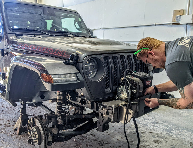 JL/JT Front Bumper — 8274 Aluminum Adventure Series