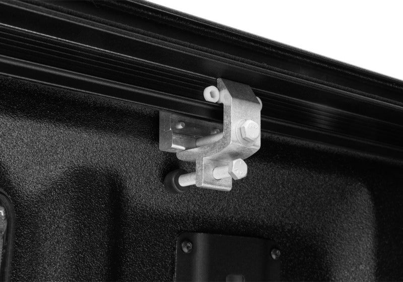 Retrax 19-26 Chev/GMC Silverado/Sierra 1500 5.8ft Bed (No Side Boxes) RetraxPRO EZ-Off FRC-4000