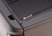 Red taillight on back end of bak 15-20 chevy colorado/gmc canyon 5ft bed bakflip g2