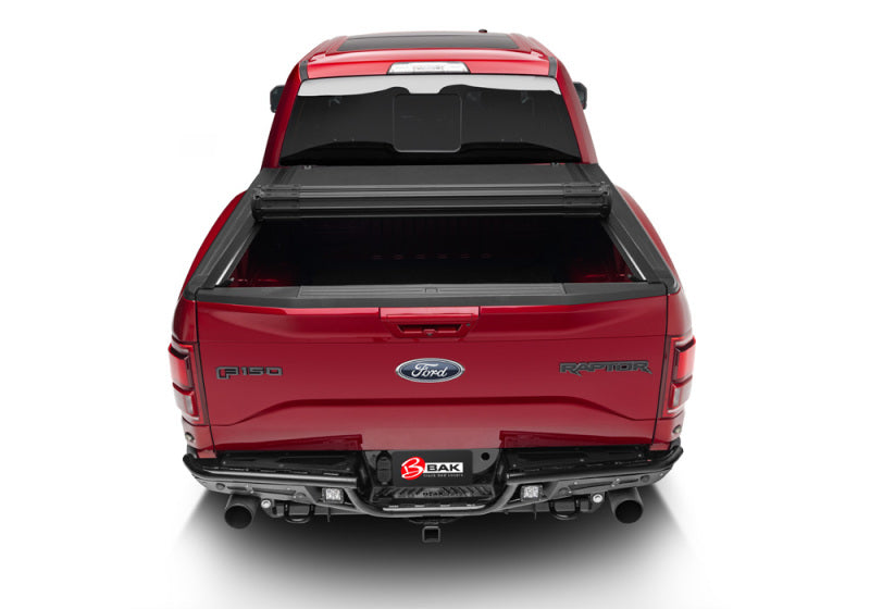 2020 ford edge rear view - bak revolver x4s bed cover