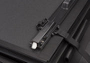 Black suitcase with handle for chevrolet silverado 1500 / 2500 / 3500 hd 6ft 6in bed bakflip mx4