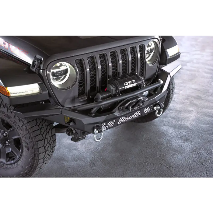 Dv8 offroad mto series front bumper with winch mounted jeep wrangler close up