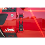 DV8 Offroad Jeep J5 door handle in Hinge Mounted Step