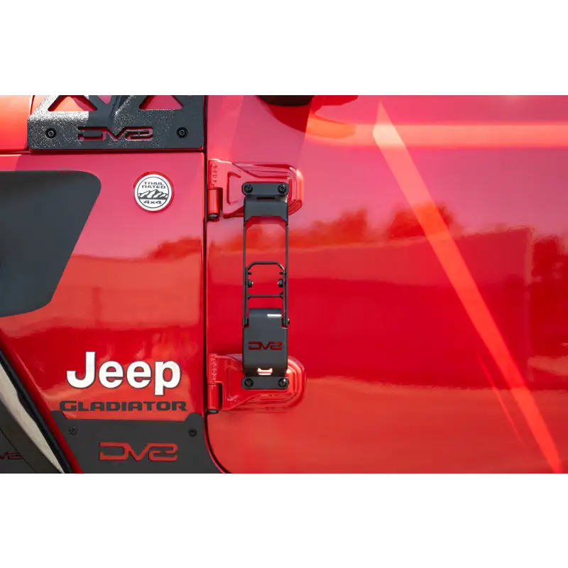 DV8 Offroad Jeep J5 door handle in Hinge Mounted Step