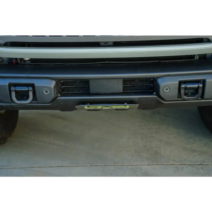 Rear bumper with bumper bar on DV8 Offroad 2021 Ford Bronco, license plate mount.