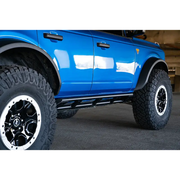 Blue truck with big tire - DV8 Offroad 21-22 Ford Bronco FS-15 Series Rock Sliders