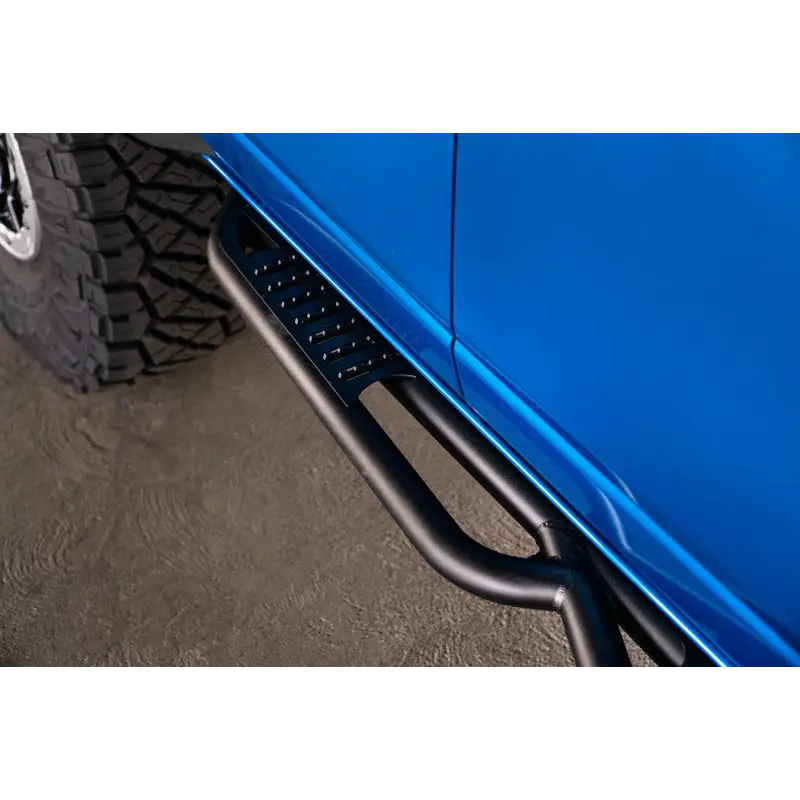 Blue truck with black bumper bar - DV8 Offroad 21-22 Ford Bronco OE Plus Series Side Steps