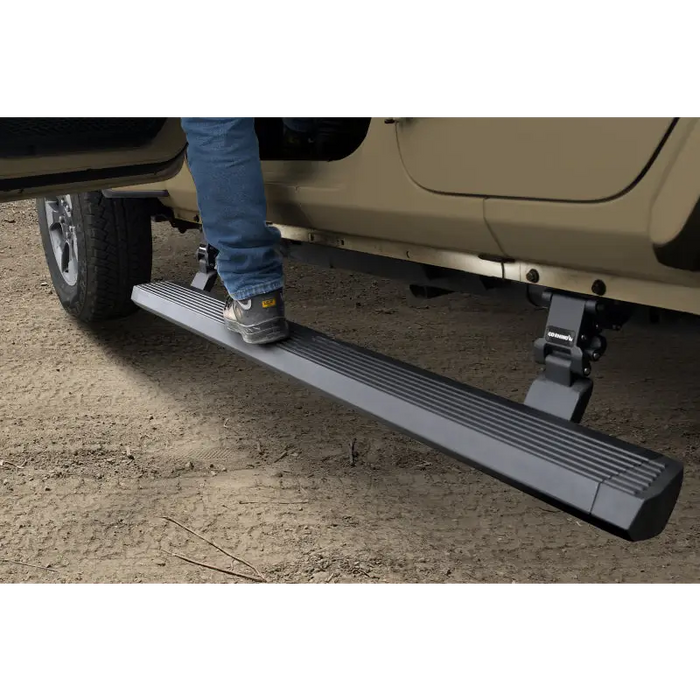 Heavy-duty electric running board for vehicles: go rhino 18-23 jeep wrangler 4dr e-board e1 in tex. Blk.