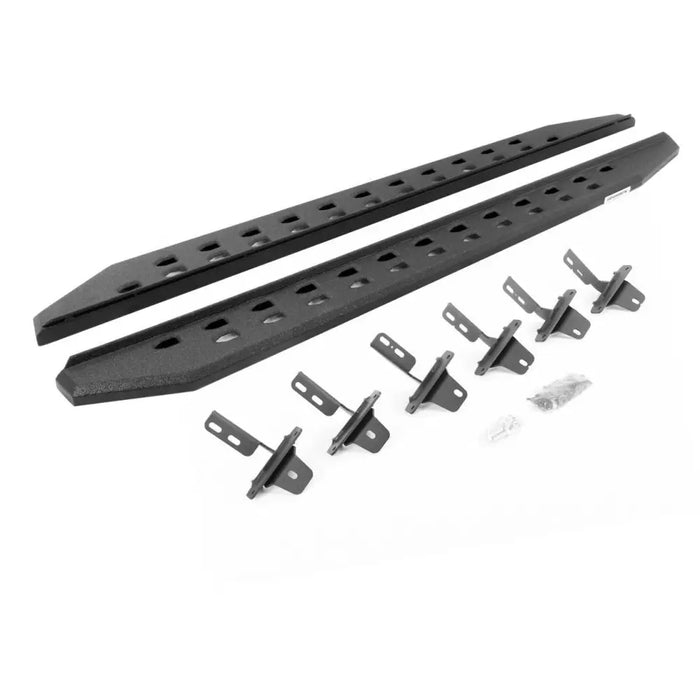 Black plastic brackets for RB20 Slim running boards - Ford Bronco 4DR.