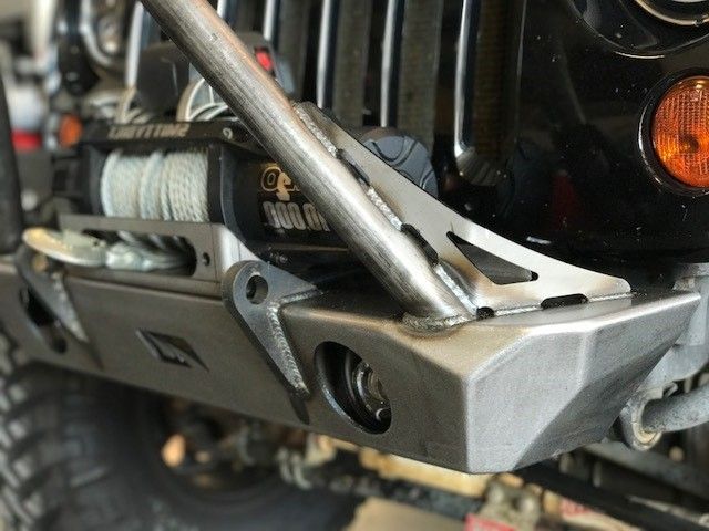 Hatchet Series Front Frame Chop Bumper w/ Stinger and Fog Mounts for Jeep JK / JKU