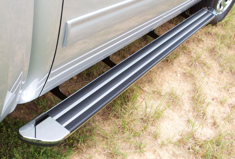 Lund universal crossroads 80in. Chrome running board for extended cab pickup