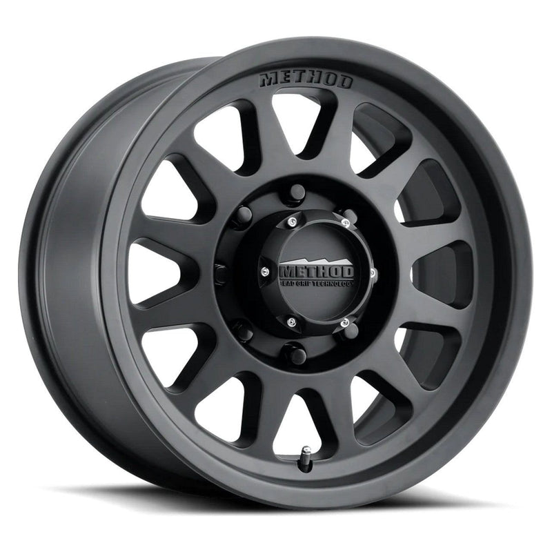 Method MR704 HD 17x9 18mm Offset 8x170 130.81mm CB Matte Black Wheel