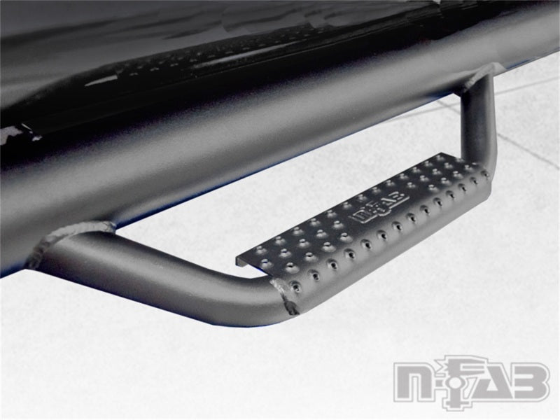 Steel pipe side bar on n-fab nerf step for 97-06 jeep wrangler tj/bj 2 door, all-black finish