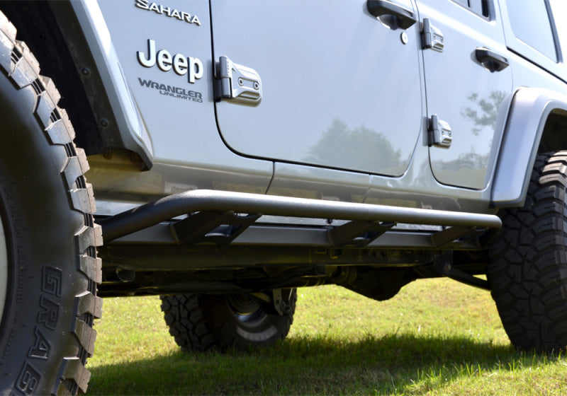 N-fab trailslider steps on textured black jeep wrangler jl 4 door suv