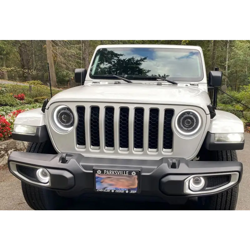 Oracle Jeep Wrangler JK/JL/JT High Performance W LED Fog Lights - ColorSHIFT w/o Controller - White Jeep with Black Bumper