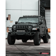 Close up of Jeep with Oracle Oculus Bi-LED Projector Headlights in Matte Black