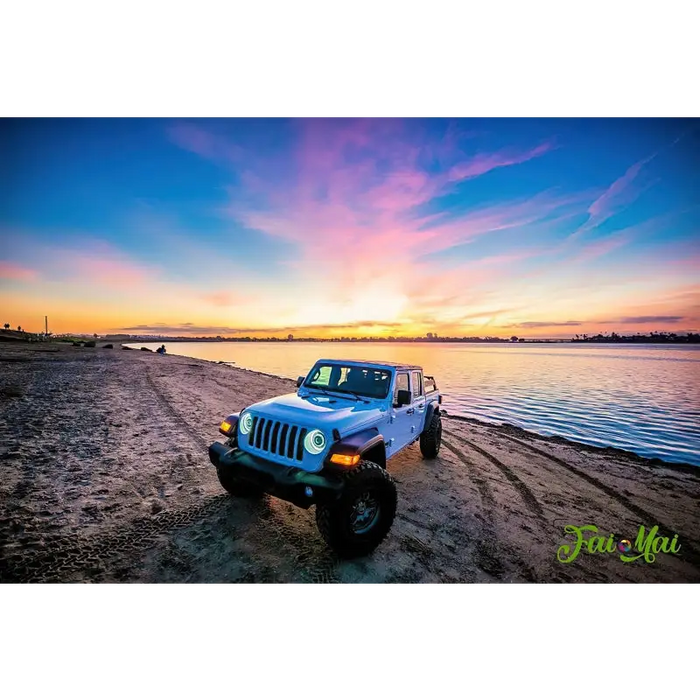 Jeep JL/Gladiator beach sunset with Oracle Oculus Bi-LED Projector Headlights