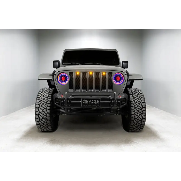 Oracle Pre-Runner Style LED Grille Kit for Jeep Gladiator JT - Amber grille with light on the jeep