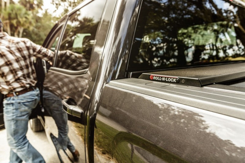 Roll‑N‑Lock A‑Series Retractable Bed Cover — 2017–2019 Ford F‑250/F‑350 Super Duty (80.4” Bed)