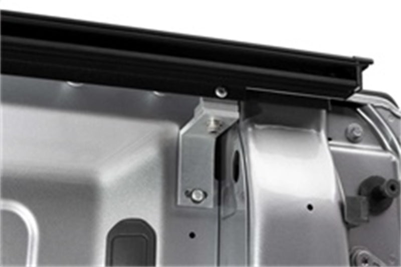 Roll‑N‑Lock A‑Series Retractable Bed Cover — 2017–2019 Ford F‑250/F‑350 Super Duty (80.4” Bed)