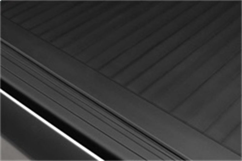 Roll‑N‑Lock A‑Series Retractable Bed Cover — 2019+ Silverado 1500 (68.3” Bed)
