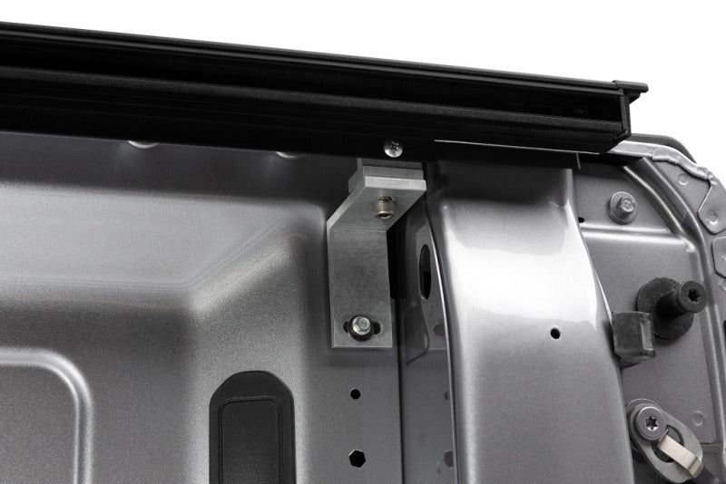 Roll‑N‑Lock M‑Series Retractable Bed Cover — 2019+ RAM 1500 (6’4” Bed)