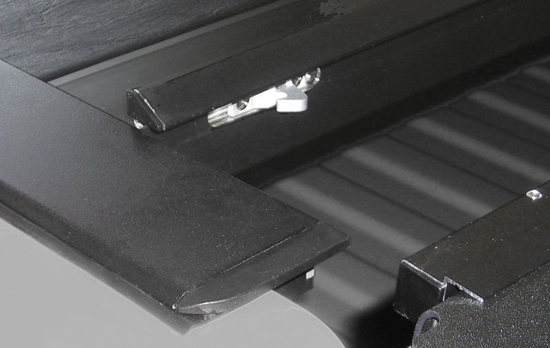 Roll‑N‑Lock M‑Series Retractable Bed Cover — 2019+ RAM 1500 (6’4” Bed)