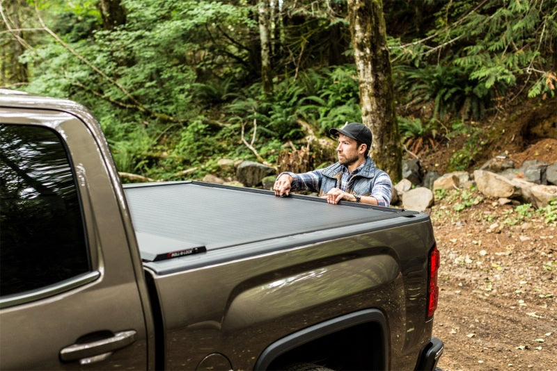 Roll‑N‑Lock A‑Series Retractable Bed Cover — 2020+ Silverado & Sierra 2500/3500 (6’10” Bed)