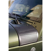Close up of vehicle hood on Rugged Ridge Cowl Body Armor for Jeep Wrangler.