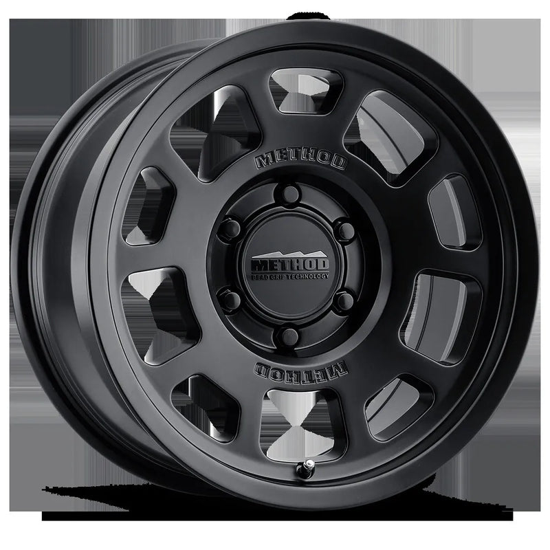 Method MR705 17x8.5 0mm Offset 6x5.5 106.25mm CB Matte Black Wheel