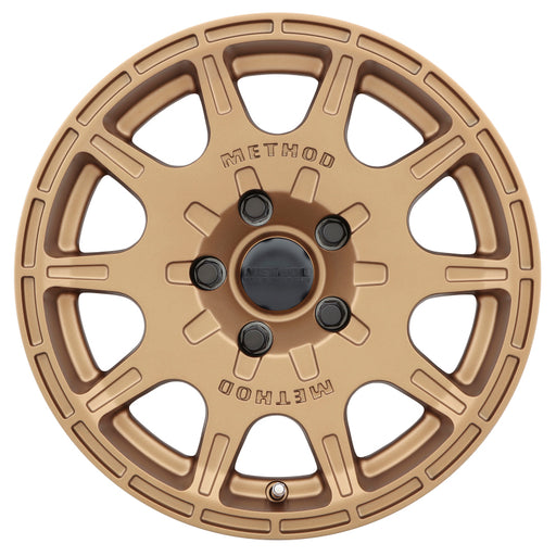 Brown fly reel with black and white logo featured on method mr502 vt-spec 2 wheel.