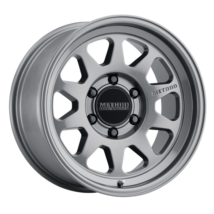 Method mr316 18x9 gloss titanium wheel - black and silver rim