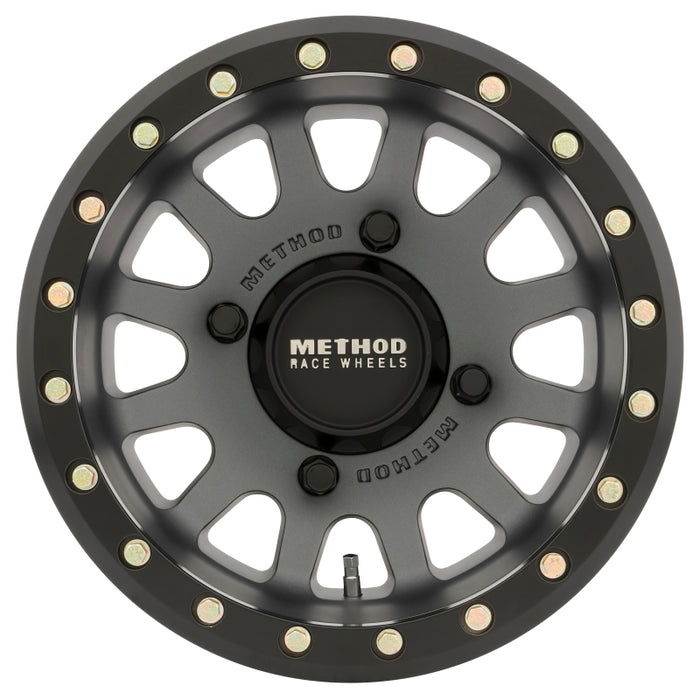 Method mr401 utv beadlock 15x7 titanium wheel - matte black ring