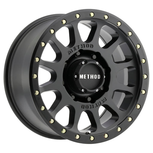 Method mr305 nv hd 18x9 +18mm offset matte black wheel with gold studs