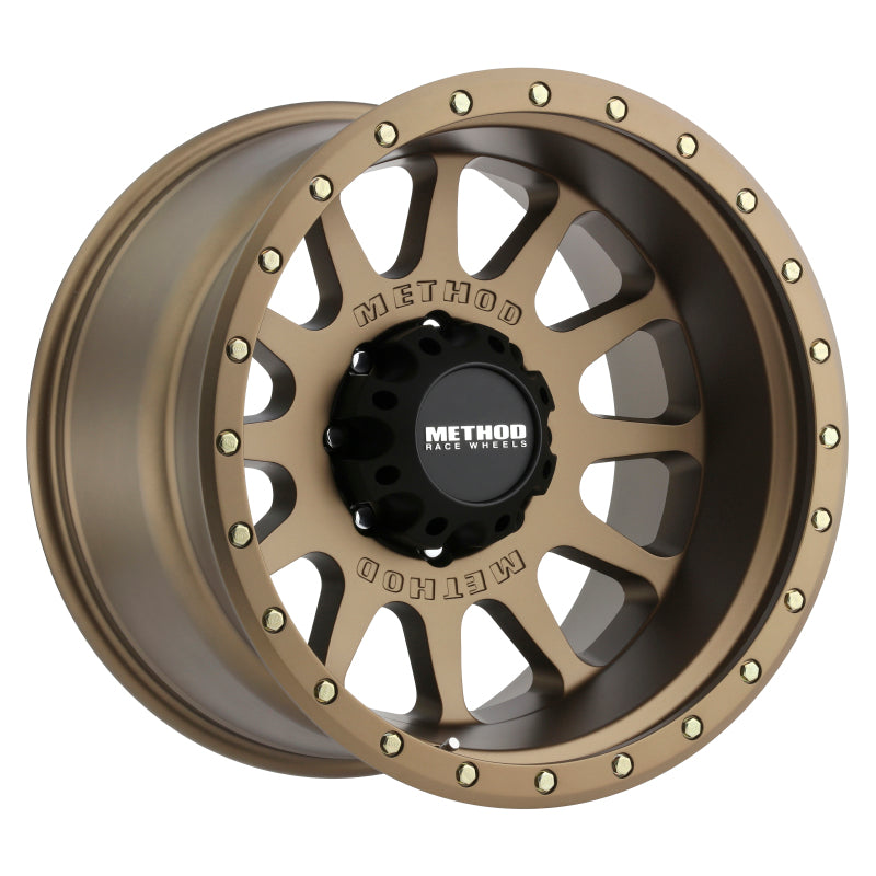 Method mr605 nv 20x10 bronze wheel - black center with gold spoke